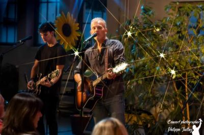 vignette DAMIEN ,Ami de la lune    SOLO ,DUO ou TRIO Chansons 